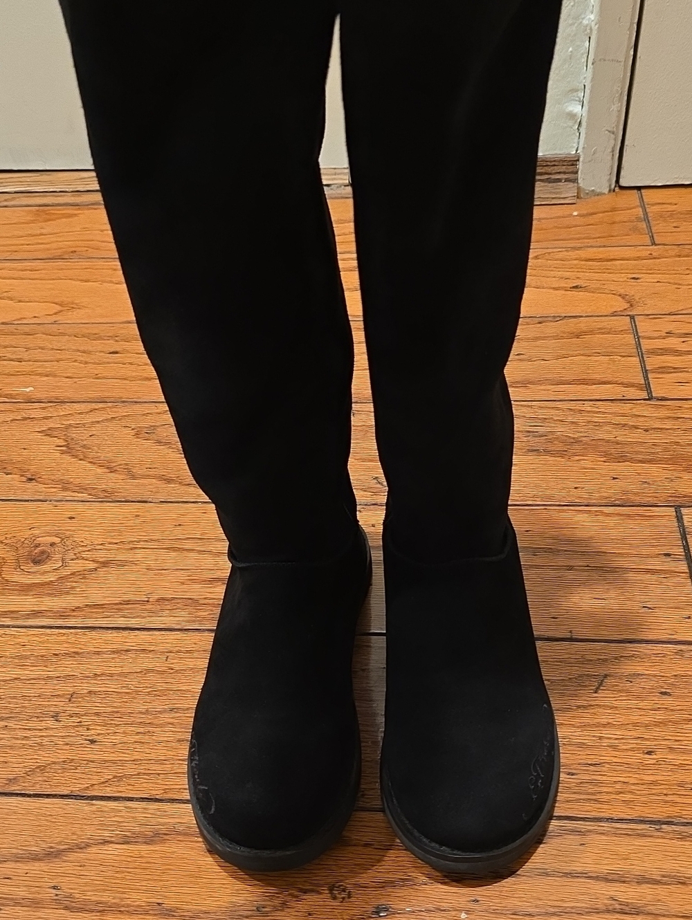 Ed Hardy Black Women's Knee-High Boots with Pink & Orange Rose Embroidery - Picture 3 of 8